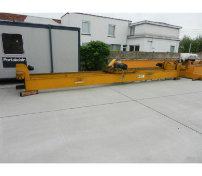 Demag, 3,2 ton x 8800 mm