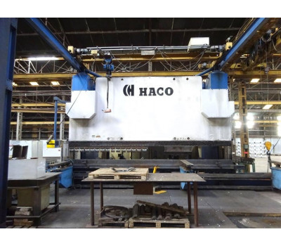 Haco HSDY, 800 т x 6100 мм CNC