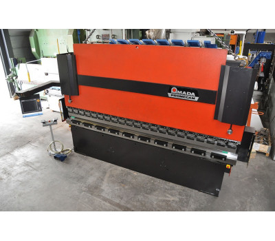 Amada, STPC 200 т x 4100 мм CNC