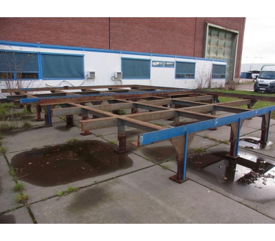 Large clamping table, 13 000 x 4000 mm