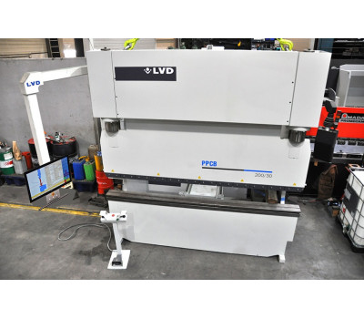 LVD PPCB, 200 ton x 3100 mm CNC