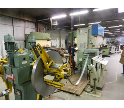 Dimeco decoil./ straight, LVD punchpress + rollforming