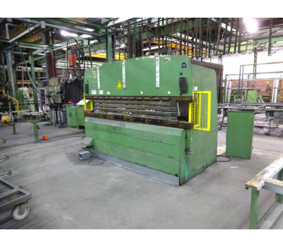 Amada Promecam RG, 75 ton x 3100 mm