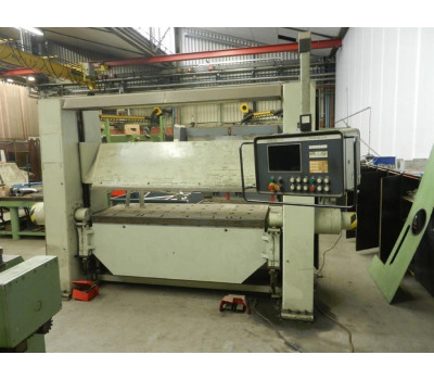 Hera UMV III, 2000 x 8 mm CNC