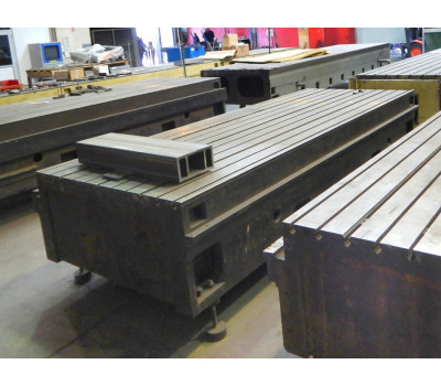 T-slot Table, 3600 x 1370 x 640 mm