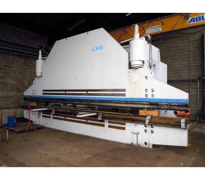 LVD PPNMZ, 400T x 8100 mm CNC