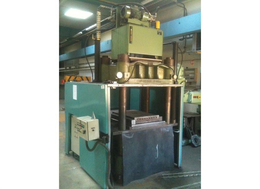 Emidecau press, 400 ton