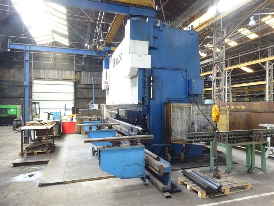 Haco HSDY, 800 т x 6100 мм CNC