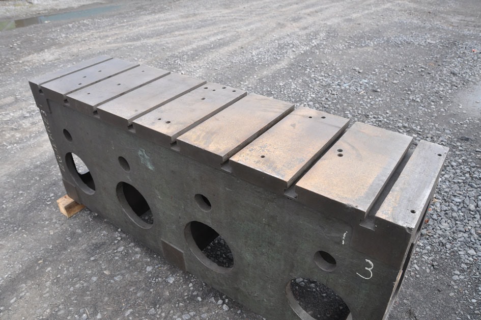 Clamping bloc, 1980 x 800 x 500 mm