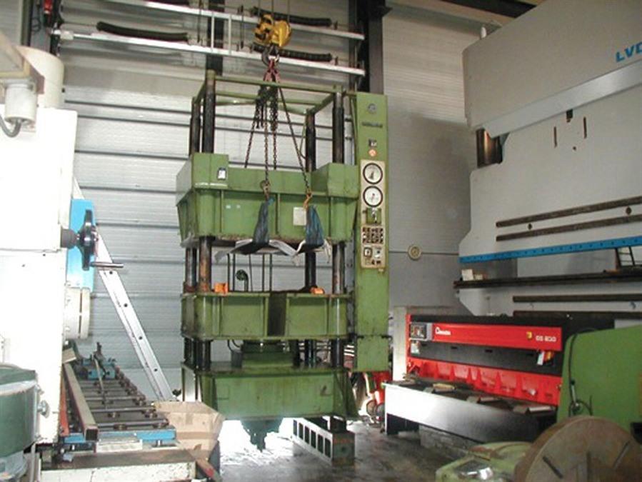 Dieffenbacher, PU 5 330 A