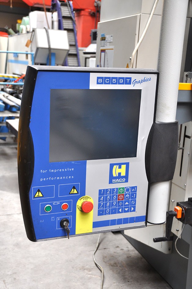 Haco ERM, 250 т x 3600 мм CNC