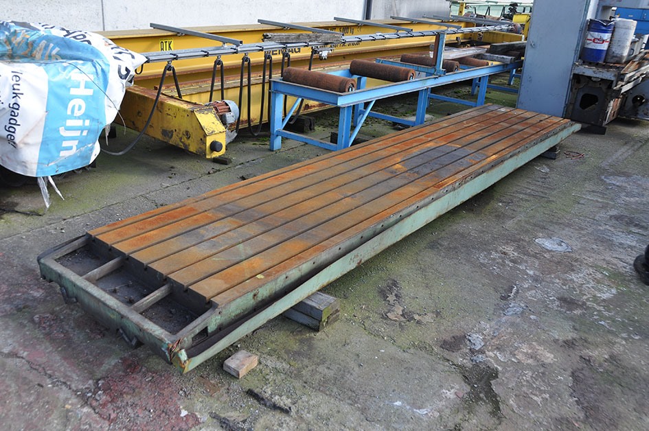 T-slot Table, 5000 x 920 mm