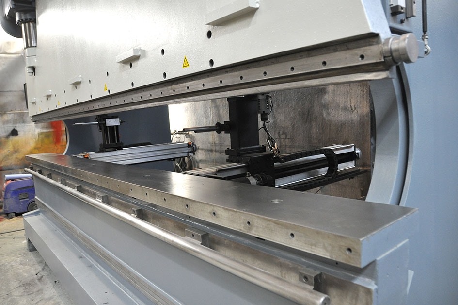 Haco PPES, 400 т x 4100 мм CNC