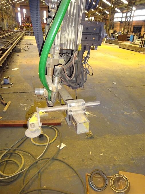 Esab welding crane, for composite beams