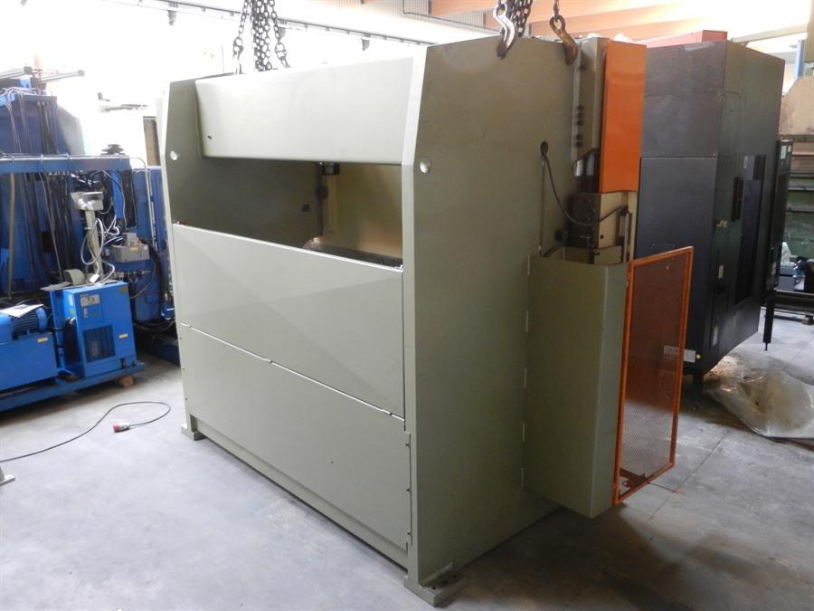 Safan PLCS, 225 т x 3200 мм CNC