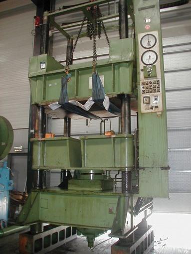 Dieffenbacher, PU 5 330 A