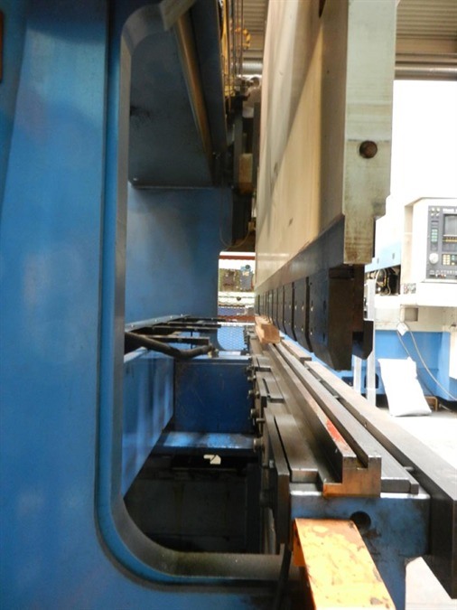 Mazak Apex 100, 100T x 3000 мм CNC