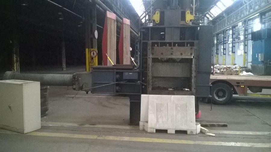 Lindemann, Scrap balling press - 150 ton