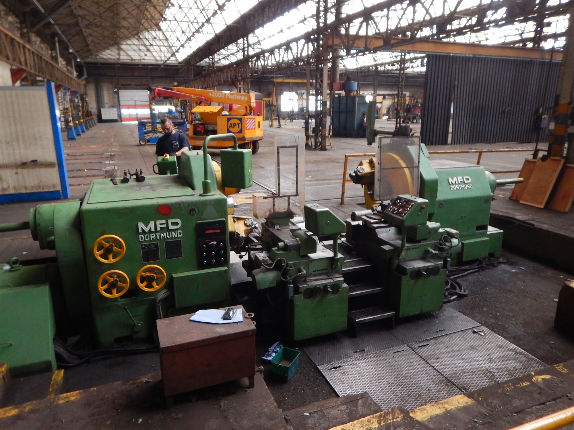 MFD, DRH II 110K train wheel lathe