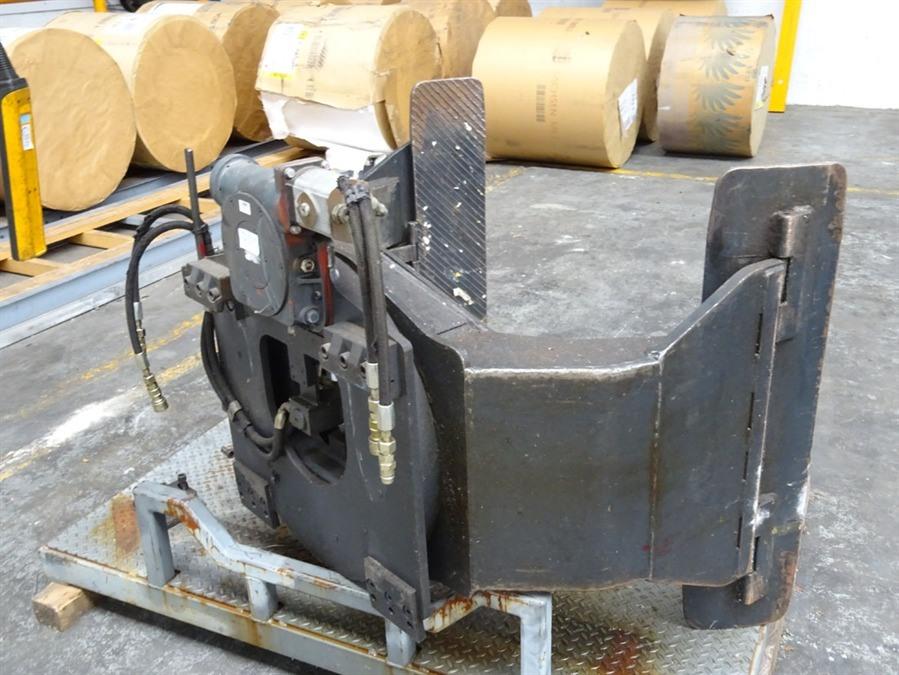 Forklift attachment, Kaup roll clamp