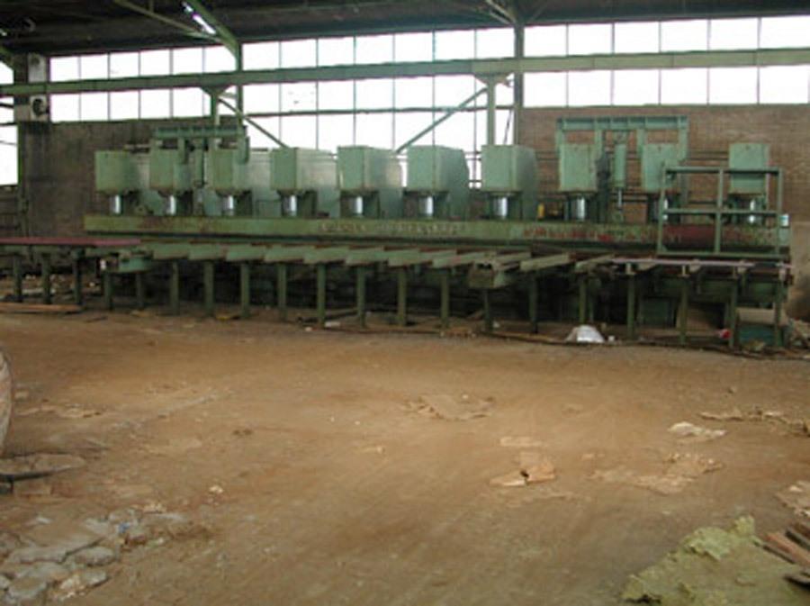 Bakker, 1500 ton x 12 meter