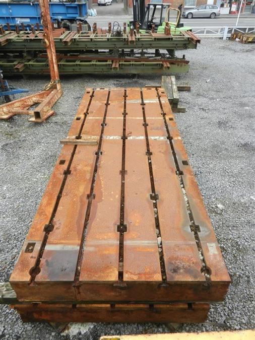 Floorplate, 5200 x 2000 x 350