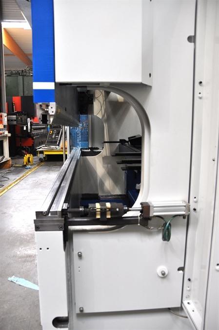 Trumpf TrumaBend V130, 130 т x 3060 мм CNC