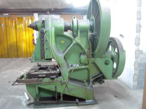 Raskin, 200 Ton