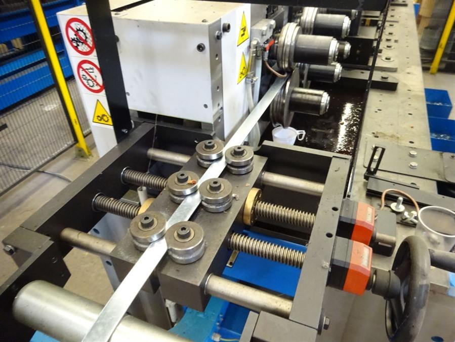 Tecnoma punching & bending, instalation hooks