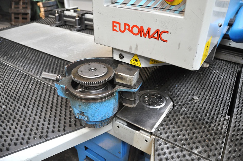 Euromac CX 1000/300, 30 t