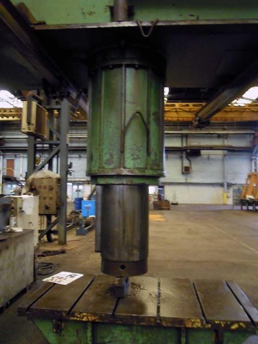 LVD 600 ton, Dish end forming press