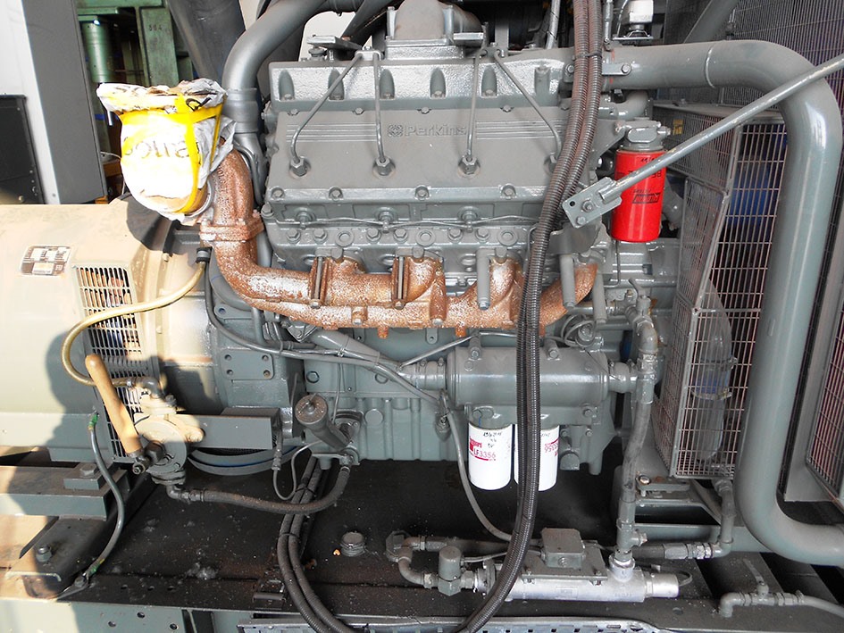 Caterpillar, Perkins V8 Generator 450 kVa