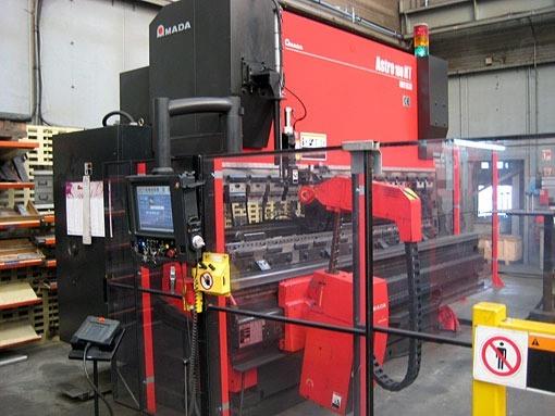 Amada, Astro 100T x 3220 CNC Robot bending Cell