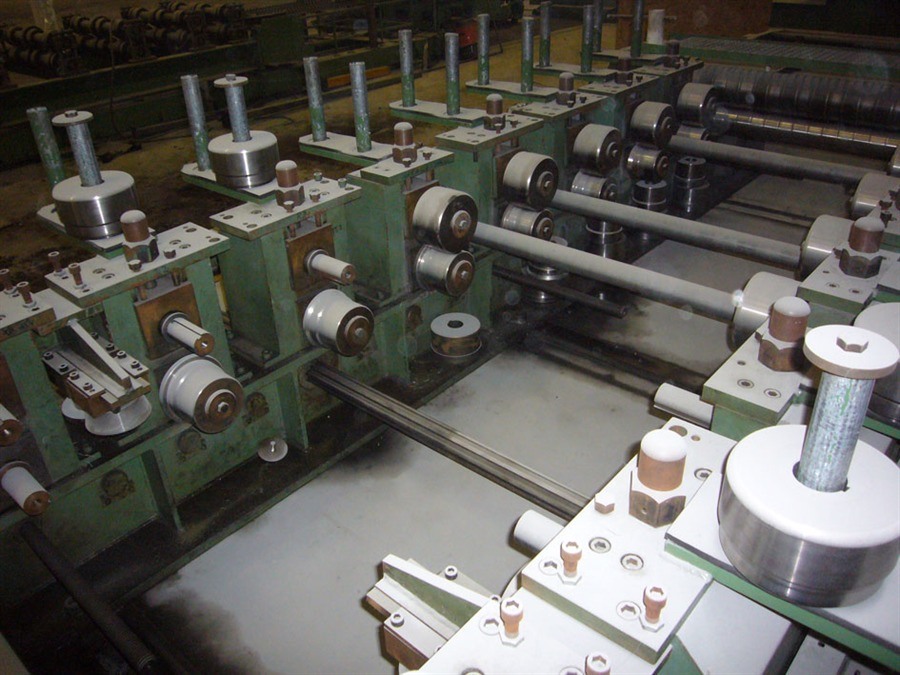 Van Otterloo automatic profiling line