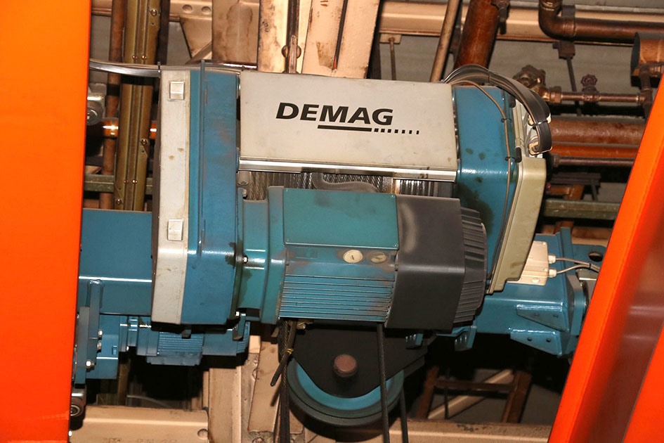 Demag, 6,3 ton x 11 400 mm