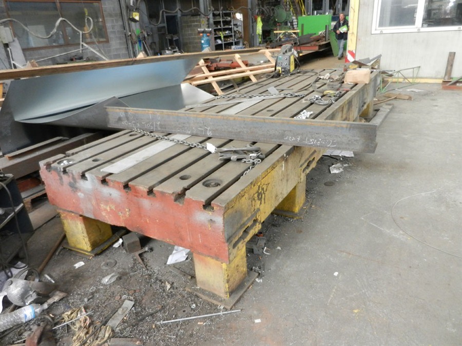 ZM, welding table 4700 x 1600 mm