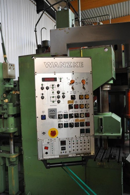 Wanzke, 100 Ton