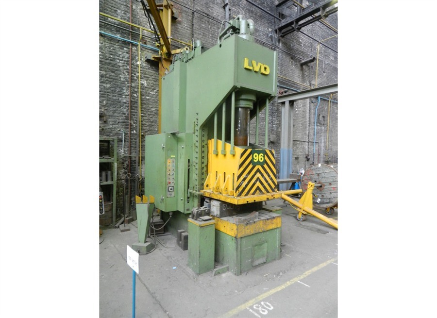 LVD EMC, 200 ton