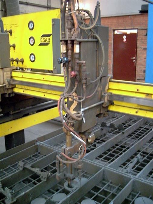 ESAB, CXB 2025 1500x3000mm CNC