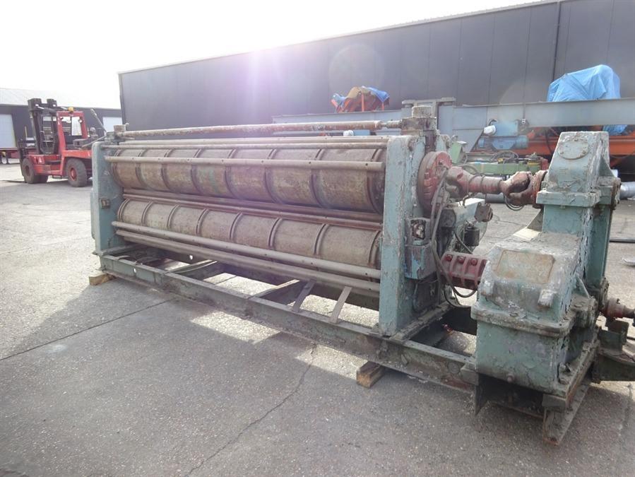 Eichener corrugated sheets, 3700 mm