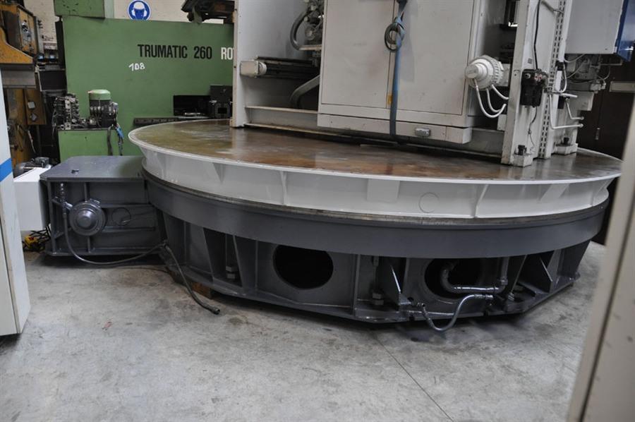 Turntable, dia 4200 mm x 80 ton