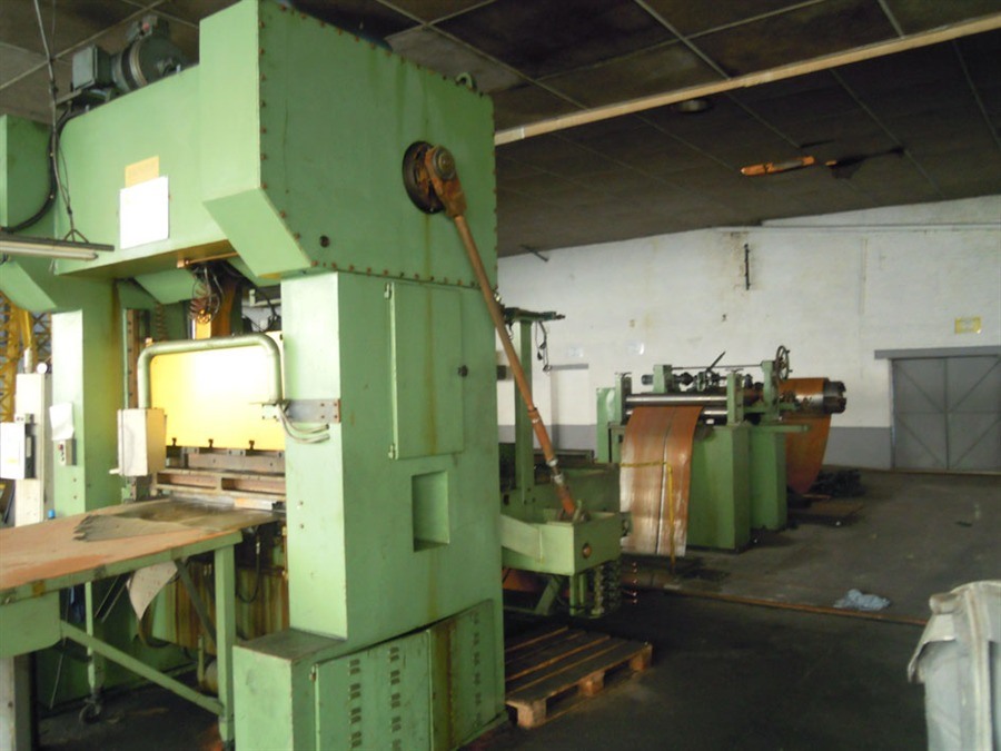 Schalch, 250 T + decoiler/slitting/feeder/cut to length