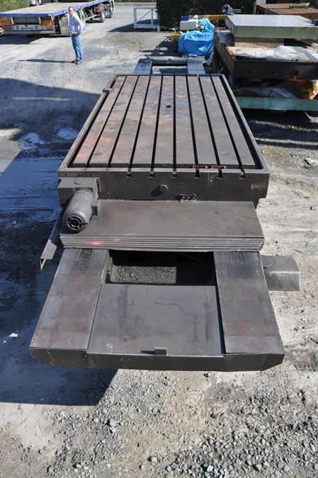 T-slot table movable, 3200 x 1600 mm