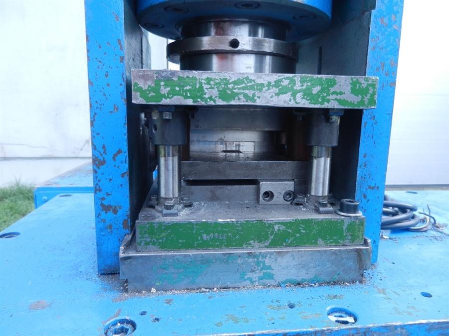 Dimeco, punch / shear unit