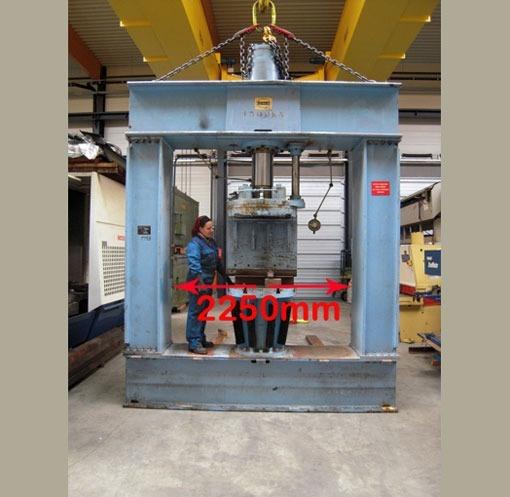 Quiri 150 ton, Dish end forming press