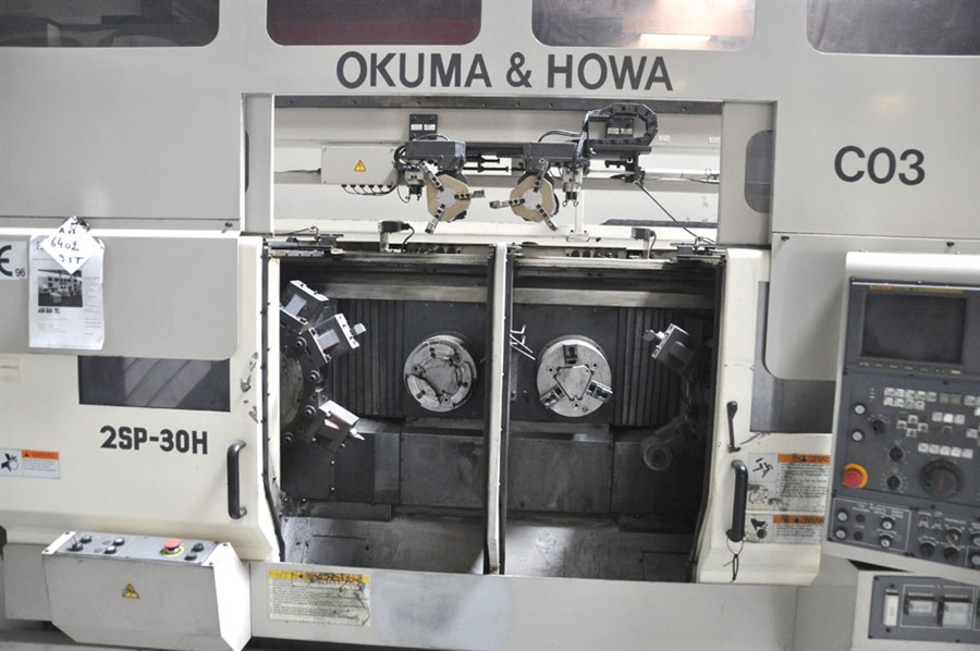 Okuma 2SP-30H, Twin Spindle CNC + gantry robot