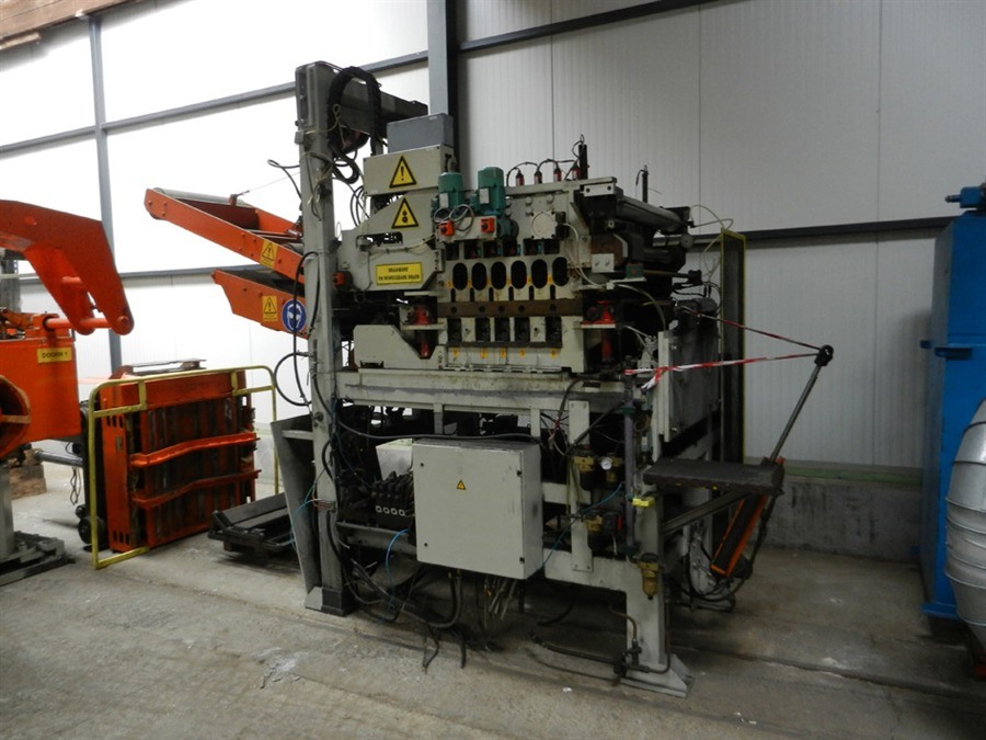 ZM straightener + feeder, 800 x 5 мм