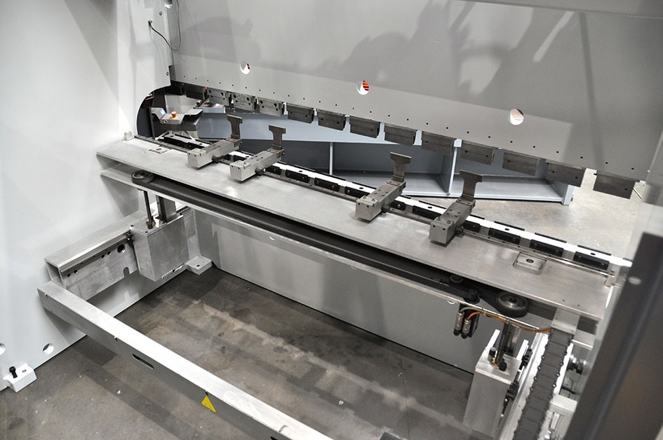 LVD PPEB, 135 т x 3100 мм CNC