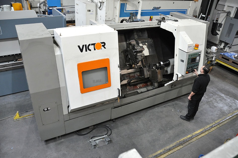 Victor Vturn-36, Ø 680 x 1500 мм CNC