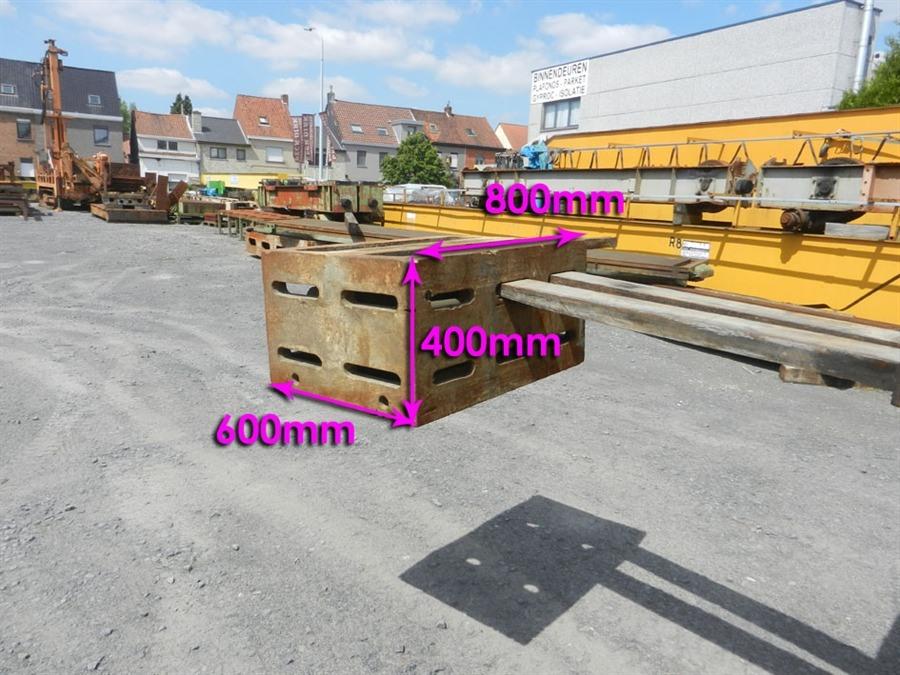 Clamping table, 800 x 400 x 600 mm